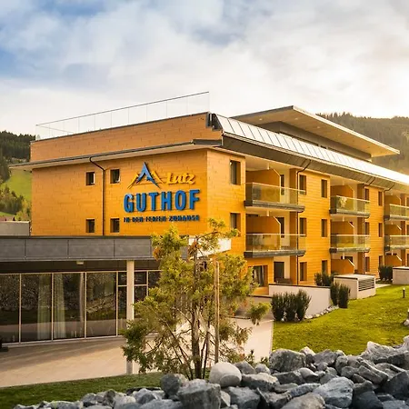 Apartament Guthof Schattwald
